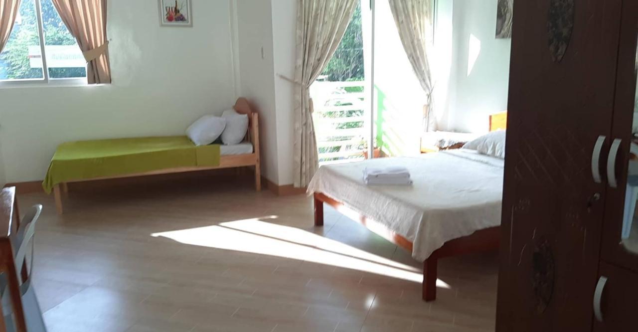 Coombsguesthouse Siquijor Buitenkant foto